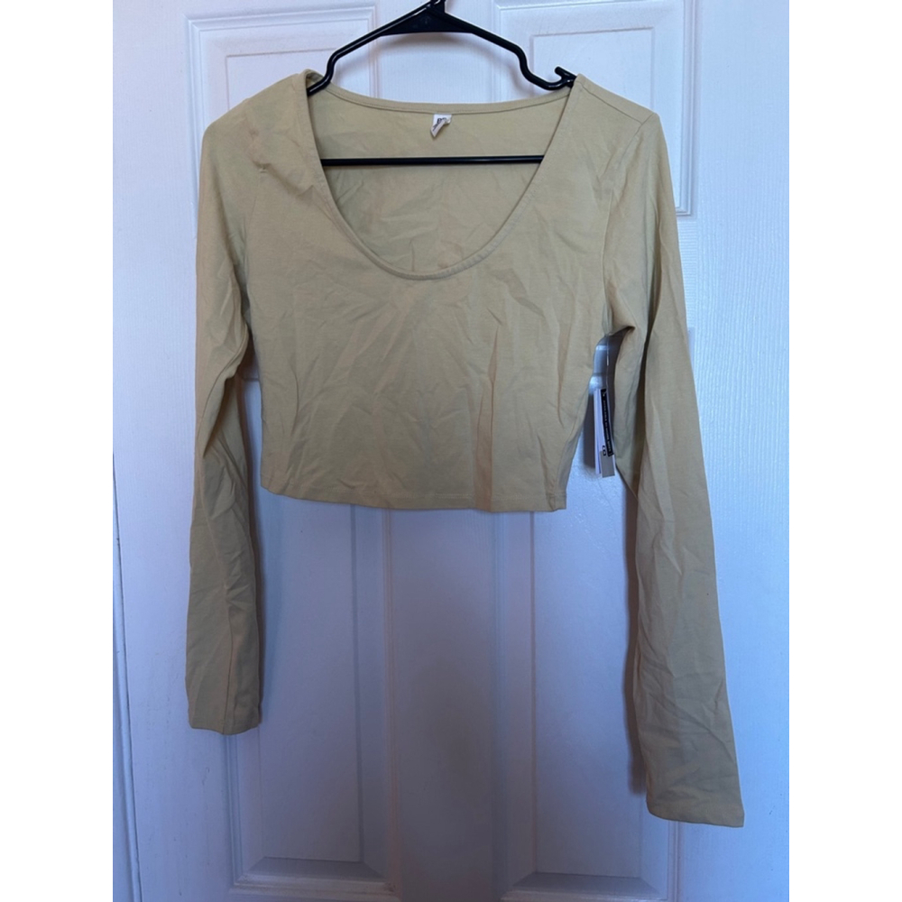 Nordstrom brand- Brass Plum, tan boulder colored long sleeve crop top